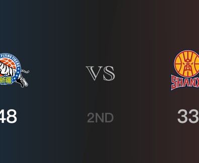 半场数据， 新疆以48-33领先山西，伊力福拉提11分3篮板3助攻