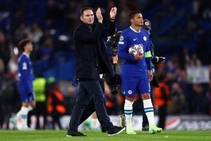 开云网站-兰帕德：切尔西明季必将卷土重来，米利唐该拿红牌